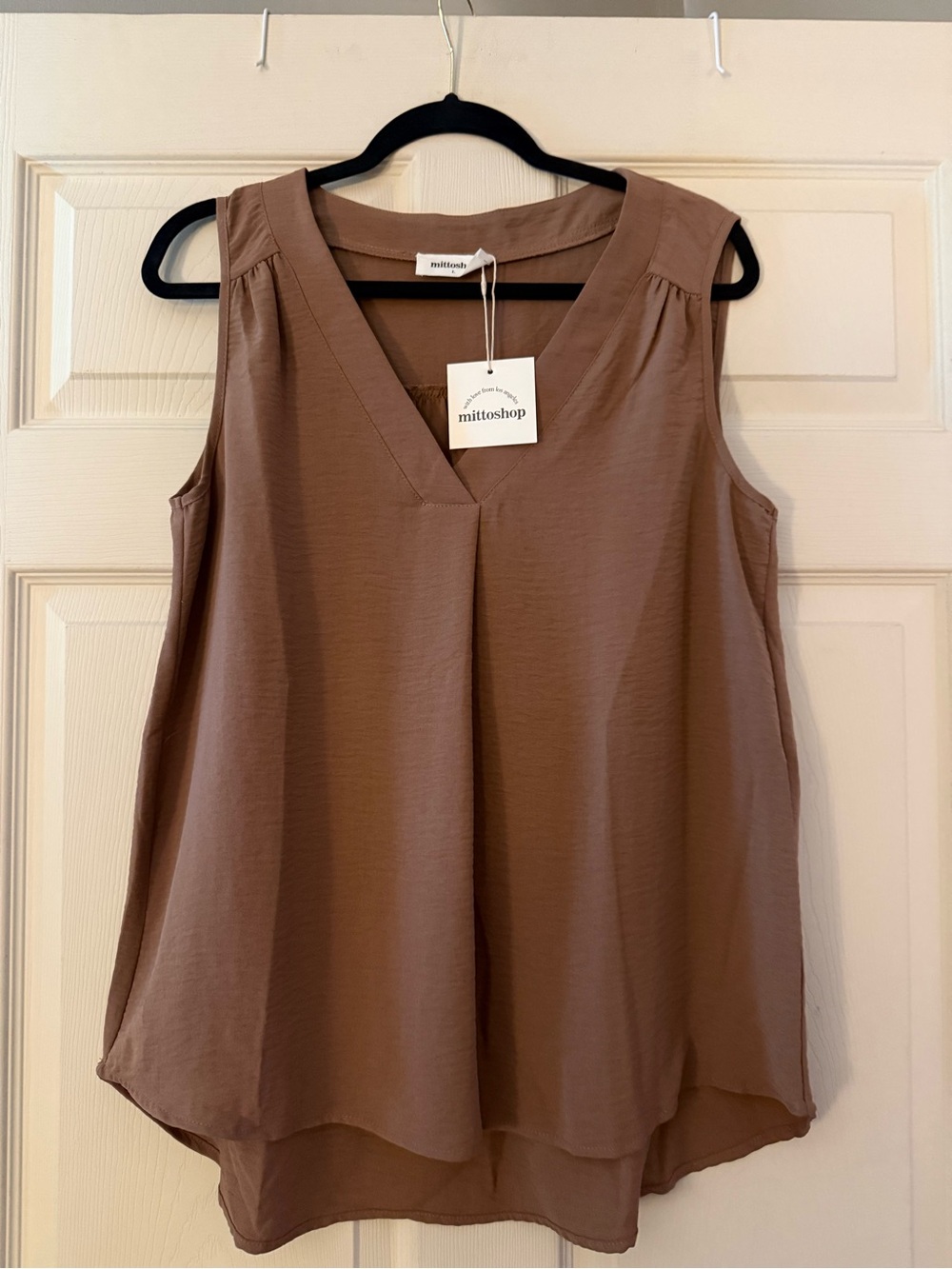 Mittoshop NWT Mocha V Neck Sleeveless Blouse Top Size L Fall Workwear